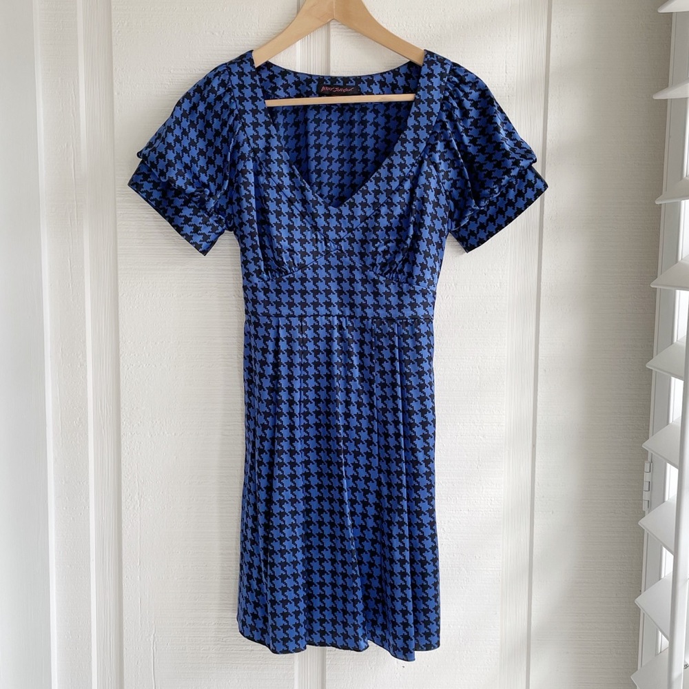 SILK Betsey Johnson Houndstooth Dress
